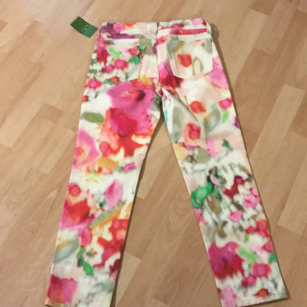 ♠️Kate Spade (NWT)♠️…Women’s 24…Perry Street Play Hooky Colorful Cropped Jeans! - Picture 4 of 17